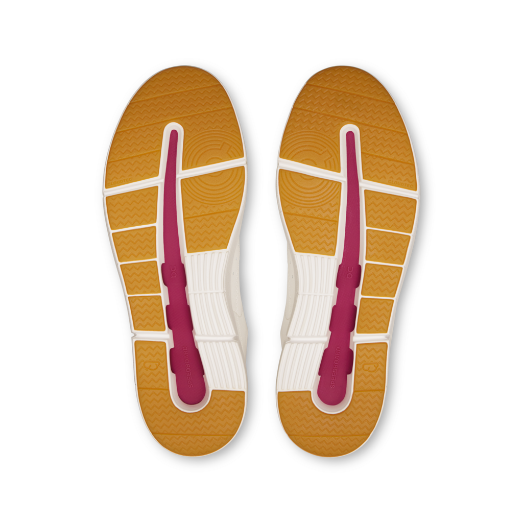 On Women The Roger Centre Court - White / Grenadine