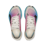 On Women Cloudboom Strike - White / Horizon