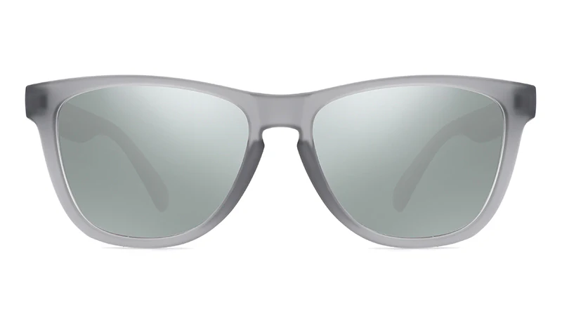 Sunday Shades Classic - Maverick Silver