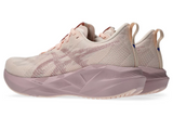ASICS Women Novablast 5 - Pearl Pink / Morganite