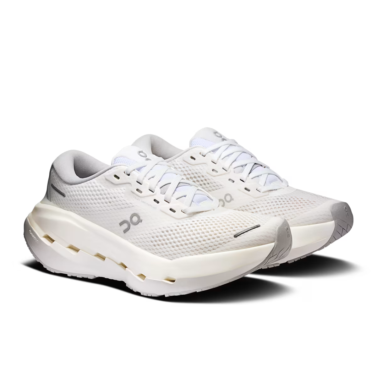 On Women Cloudrunner 3 Max - White / Glacier
