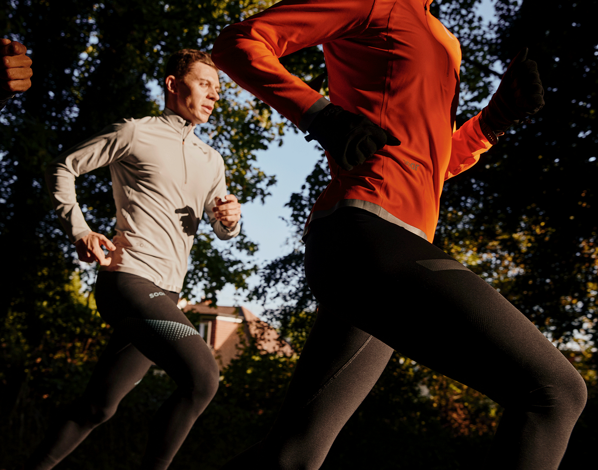 SOAR Running Women Run Tights - Black