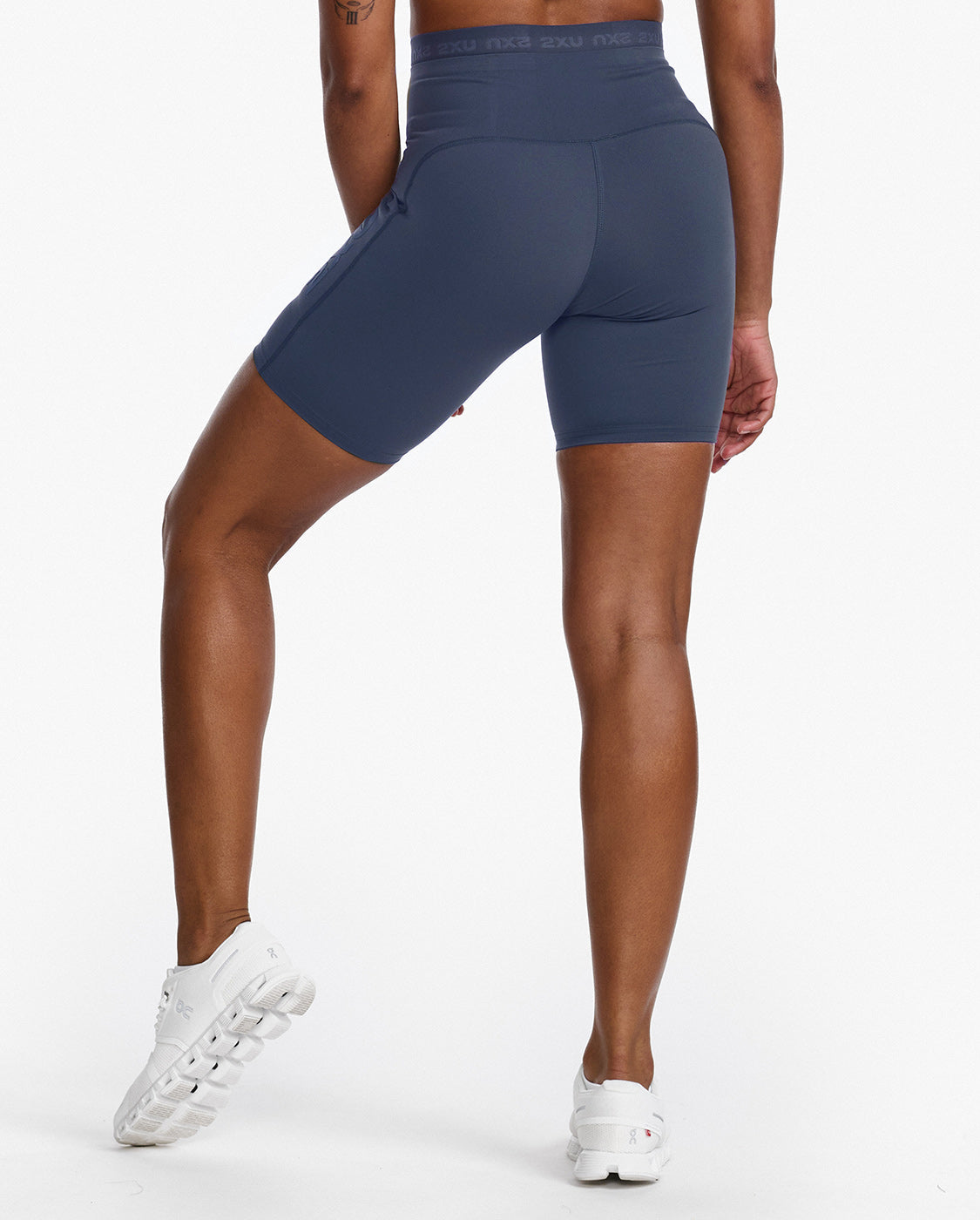 2XU Women Form Stash Hi-Rise Bike Short - India Ink / India Ink1