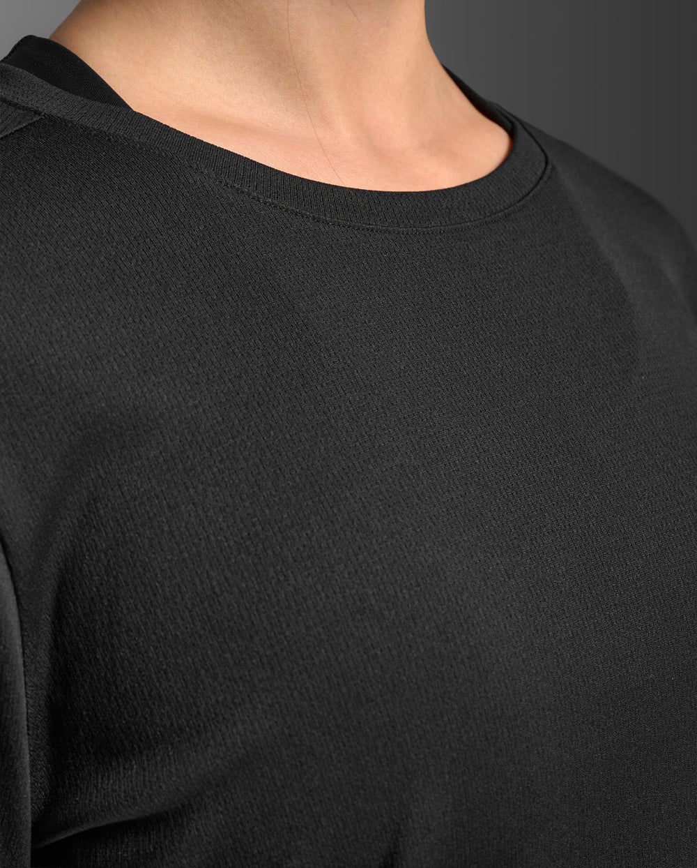 2XU Women Aero Mesh Long Sleeve - Black / Silver Reflective