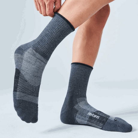 Feetures Trail Max Cushion Mini Crew - Gray
