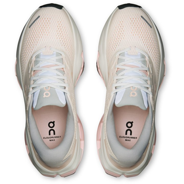 On Women Cloudrunner 3 Max - White / Salt