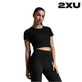 2XU Women Fluid Ribbed Crop Tee - Black / White