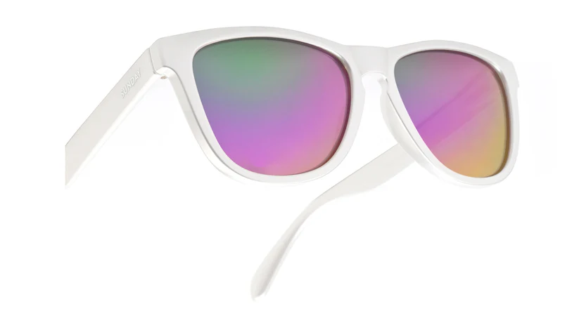 Sunday Shades Classic - Starstruck