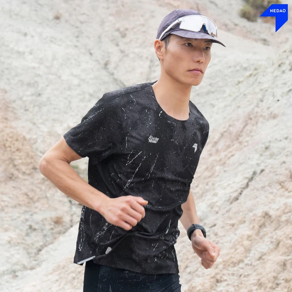 NEDAO Men Qiflow Running T-Shirt Rockyroad - Black