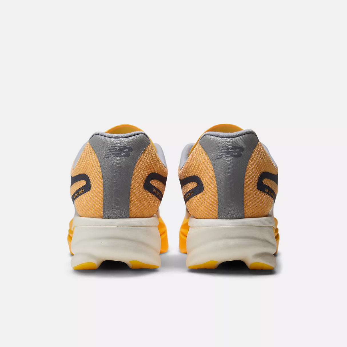 New Balance Men SuperComp Elite V6 - Satsuma Orange / Digital Mist