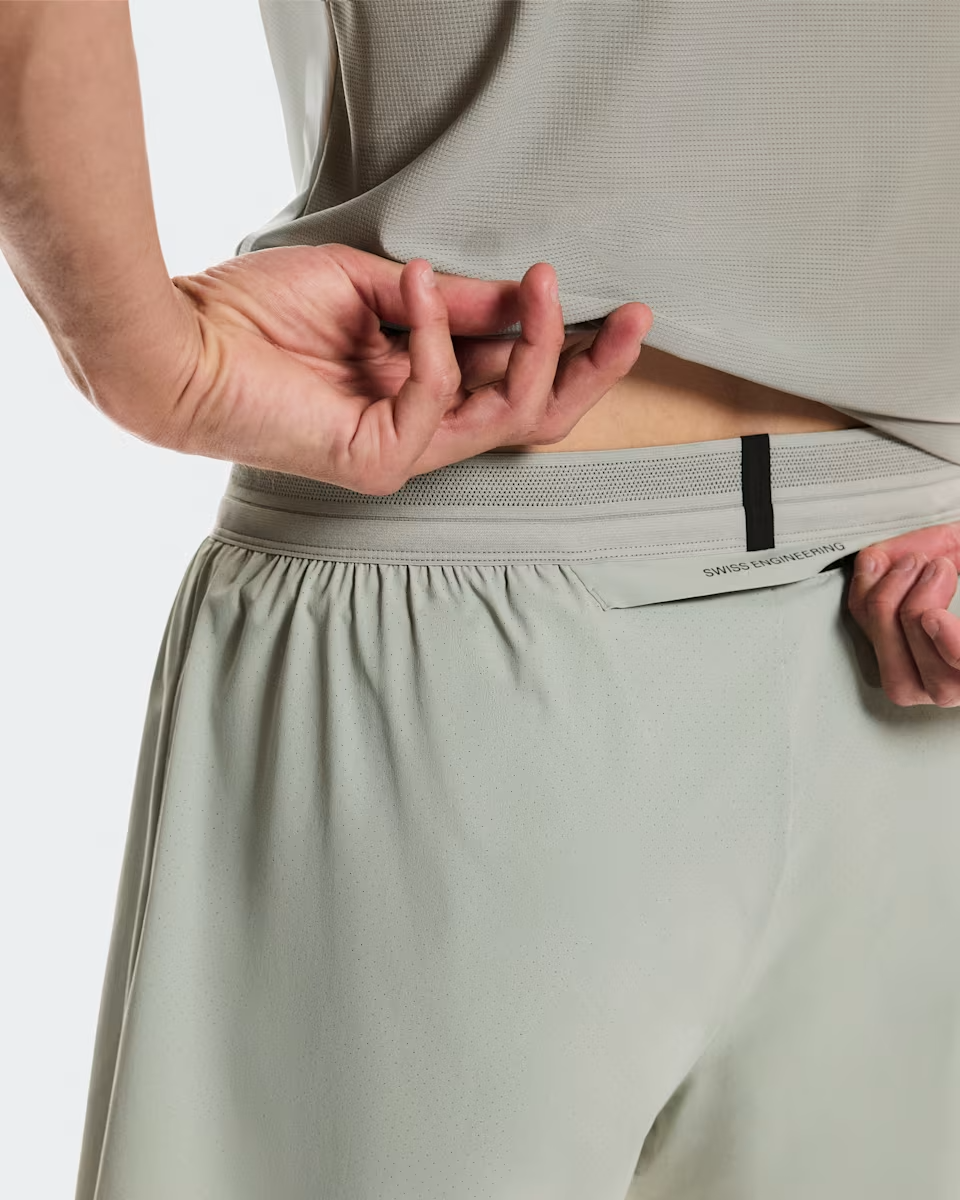 On Men 5" Performance Shorts - Tin